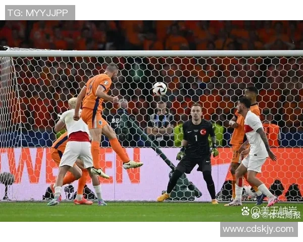 足球历史上有多少位球星曾在同一场比赛中同场竞技