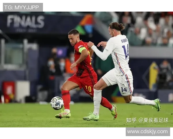 足球球星核酸检测与健康管理：疫情期间运动员如何保障竞技状态